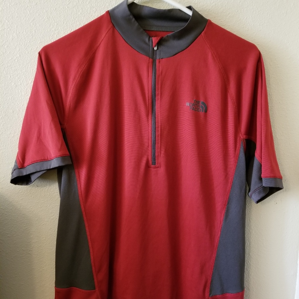 The North Face vapor wick shirt
